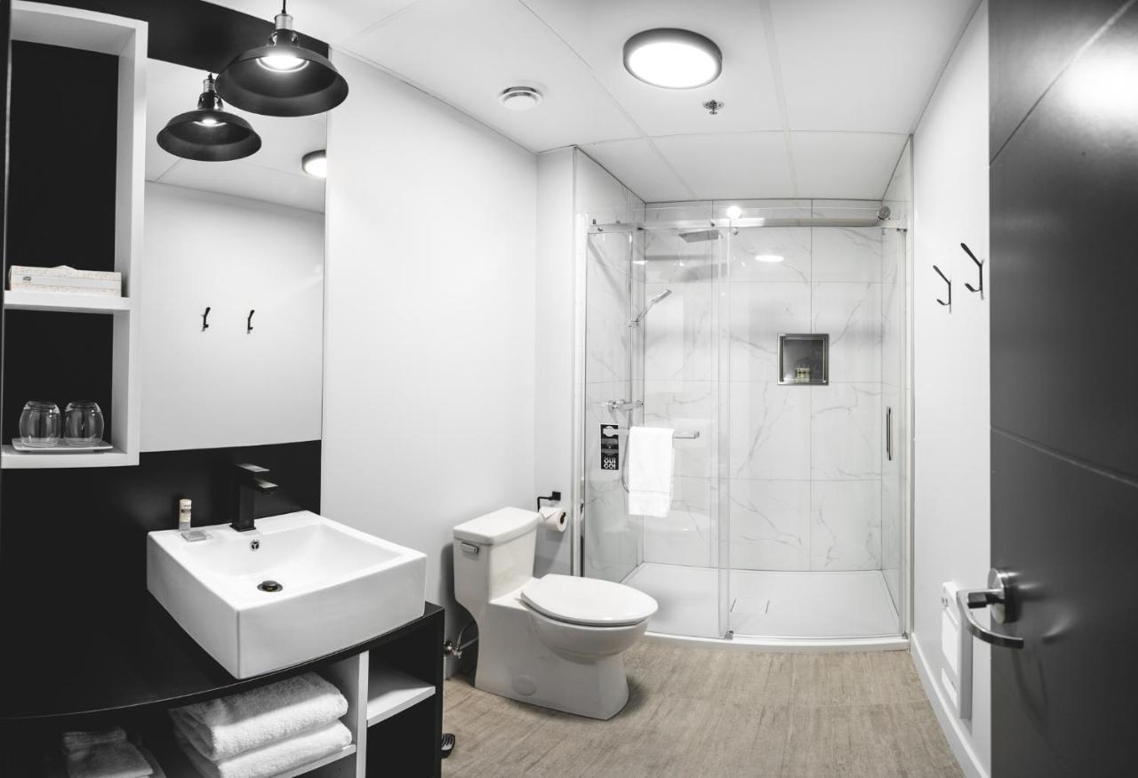 Hotel Oui Go! Trois-Rivières Zewnętrze zdjęcie
